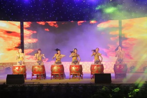 2018年文創(chuàng)產(chǎn)品聯(lián)展特賣(mài)會(huì)暨時(shí)代周周樂(lè)節(jié)目匯演圓滿(mǎn)落幕 文創(chuàng)之美與舞臺(tái)之光的交響